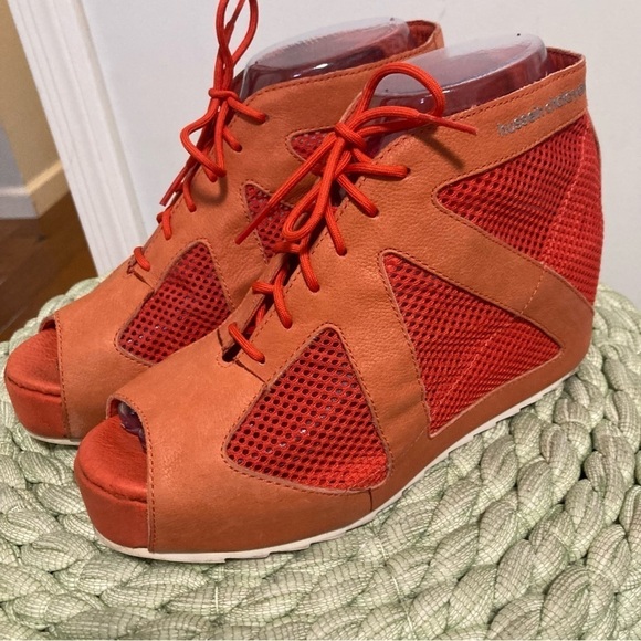 Puma Hussein Chalayan Hakkoda Summer Orange Leather/Mesh Hidden Wedge Sandals - Picture 1 of 7